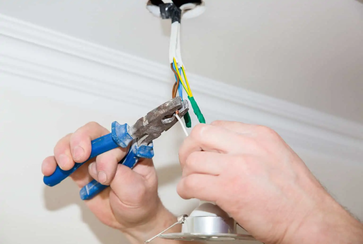 remove ceiling light; how to install a ceiling light
