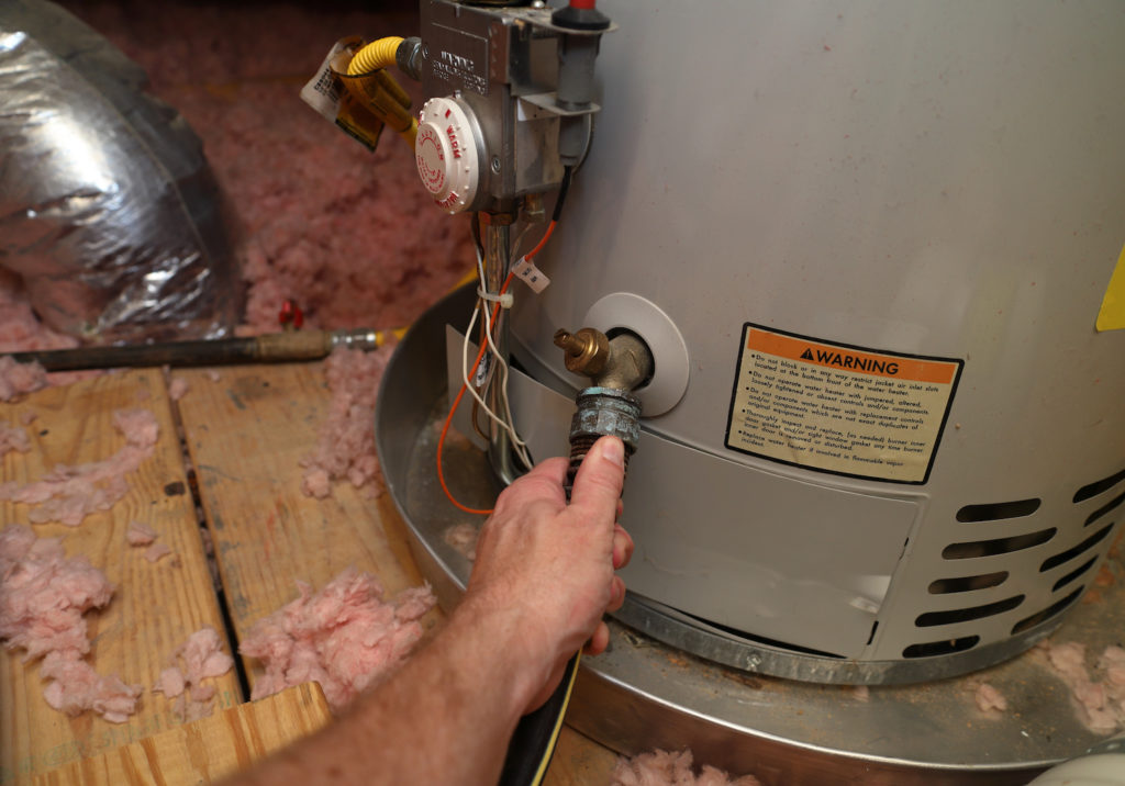how to drain a water heater hand