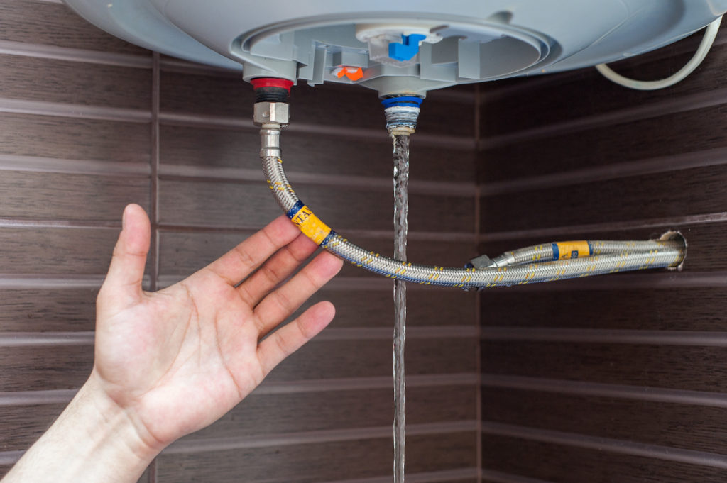 how to drain a water heater draining